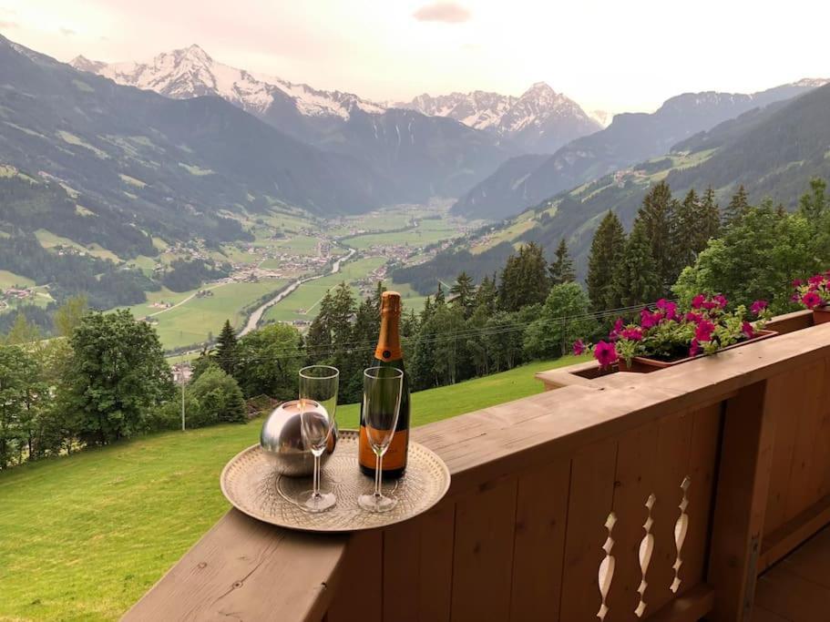Ferienhaus Zillertal Panorama Blick Balkon Sauna Zellberg Extérieur photo