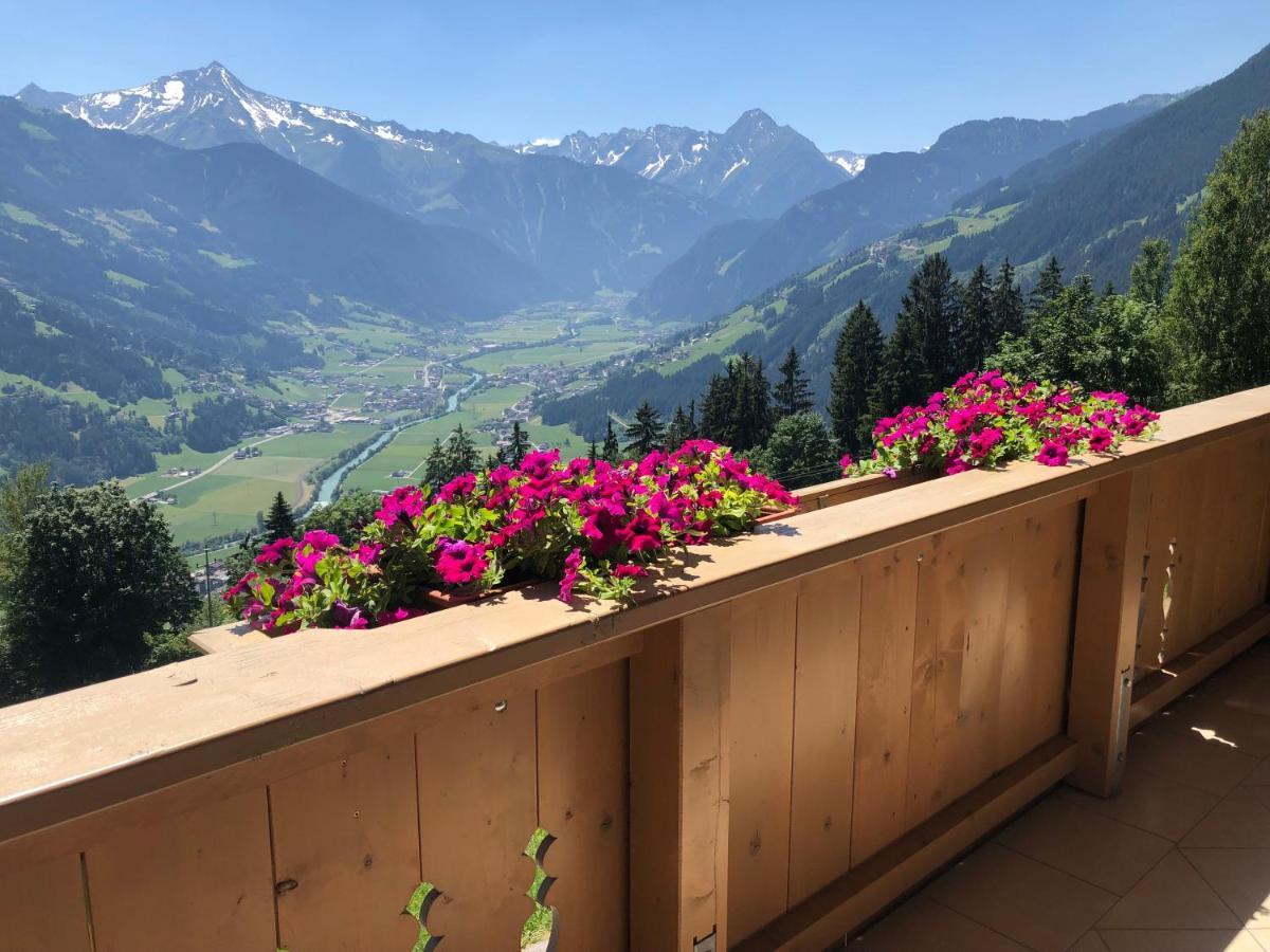 Ferienhaus Zillertal Panorama Blick Balkon Sauna Zellberg Extérieur photo