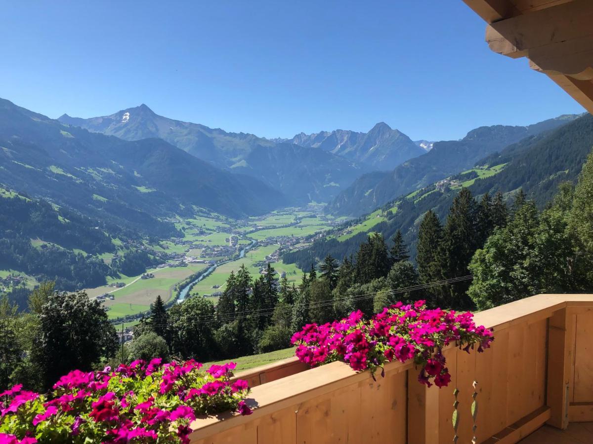 Ferienhaus Zillertal Panorama Blick Balkon Sauna Zellberg Extérieur photo
