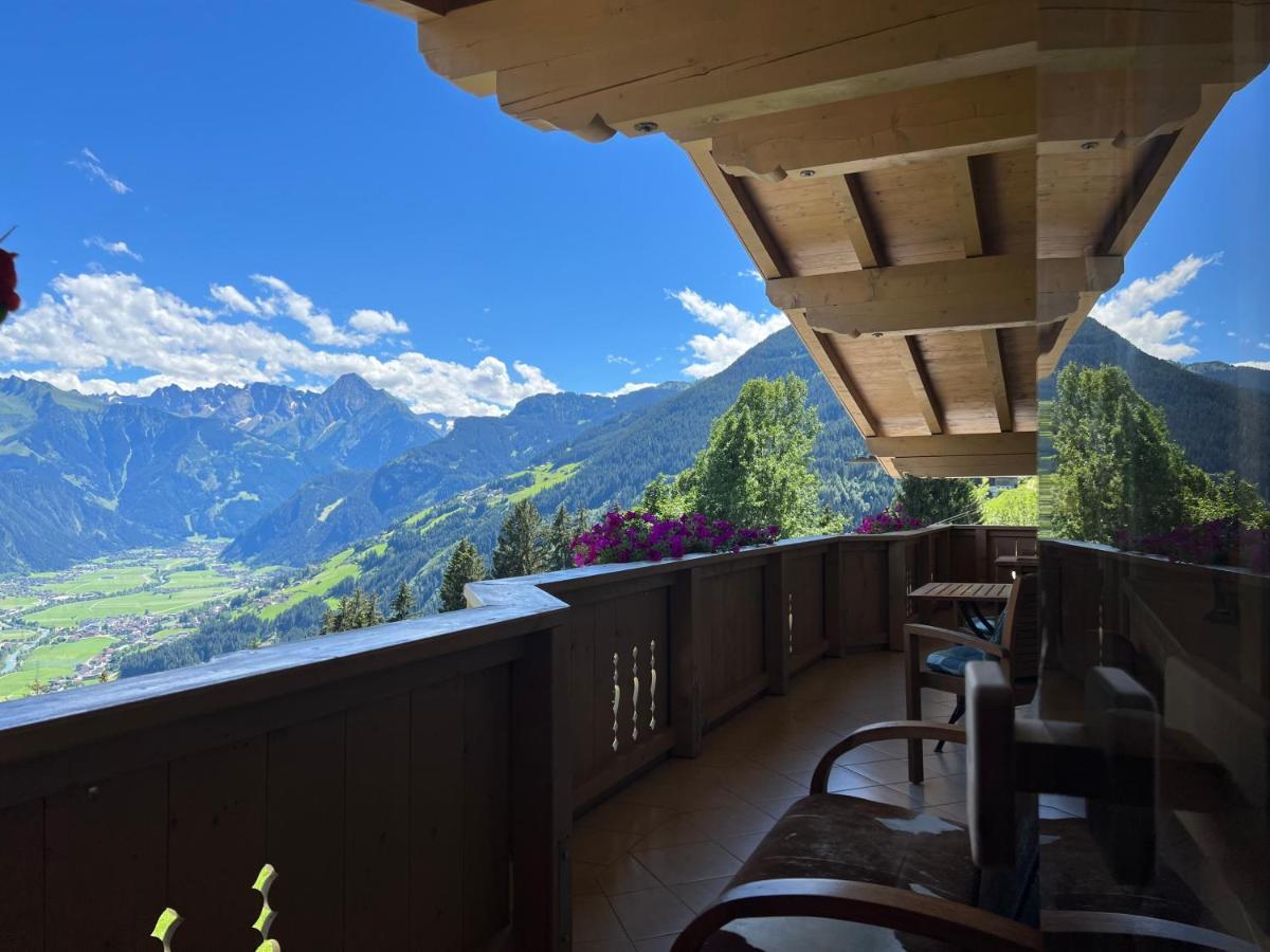 Ferienhaus Zillertal Panorama Blick Balkon Sauna Zellberg Extérieur photo